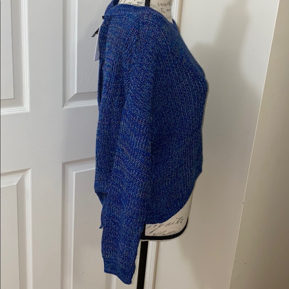 Express Cable Split Back Sweater - Picture 7 of 9